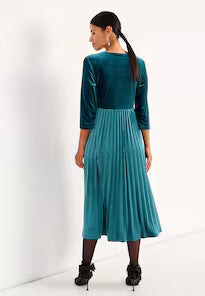 Vicky | Pleated Velvet Dress